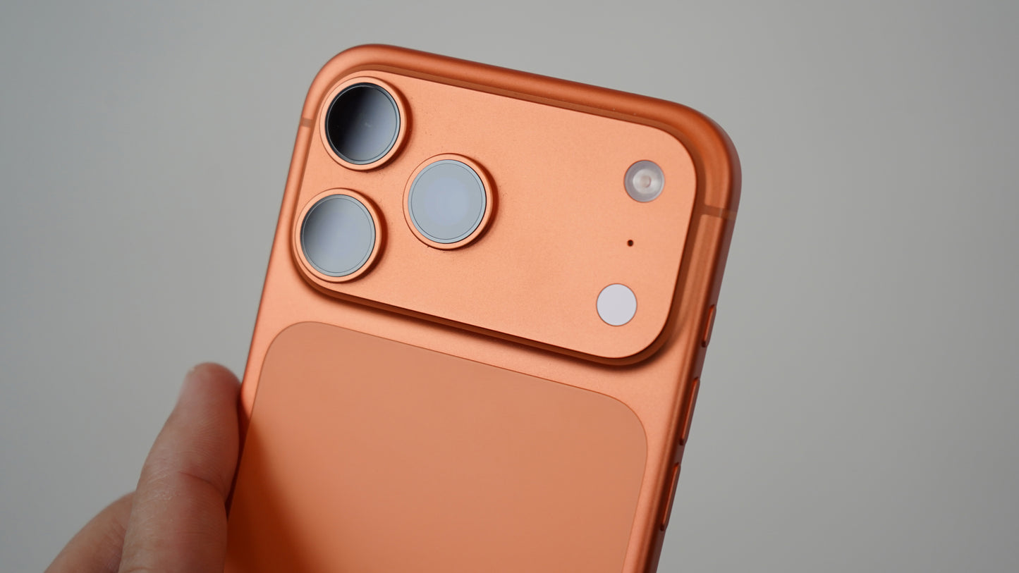 Apple iPhone 17 pro max Cosmic Orange